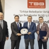 Batur: Belediyelerde Bıçak Kemiğe Dayandı
