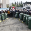 Konak’ta Apartman Görevlilerine Temizlik Seti
