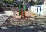 5402 Sokak Parkı çocuk oyun alanı çapalama ve kum takviyesi  
