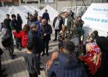 Batur’dan Konak’ın Çadır Kentine Ziyaret