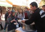 Aşure İkramı