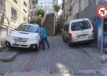 Çankaya Mahallesi 148 Sokak ile Halil Rıfat Paşa Caddesi Kesişimi Bariyer Montaj Çalışması
