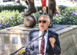 Taçsız Kral Konak’ta Anıldı