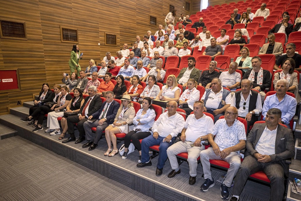 Başkan Mutlu Muhtarlarla Bir Araya Geldi