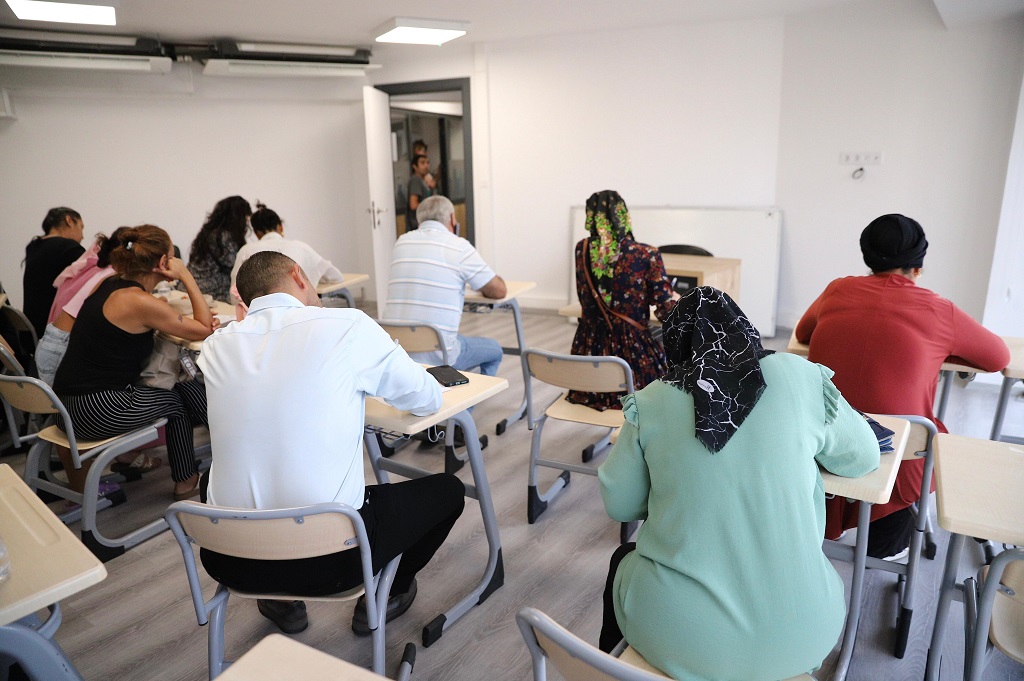 İş’te Konak’la 3 Ayda 300 Kişi İşbaşı Yaptı