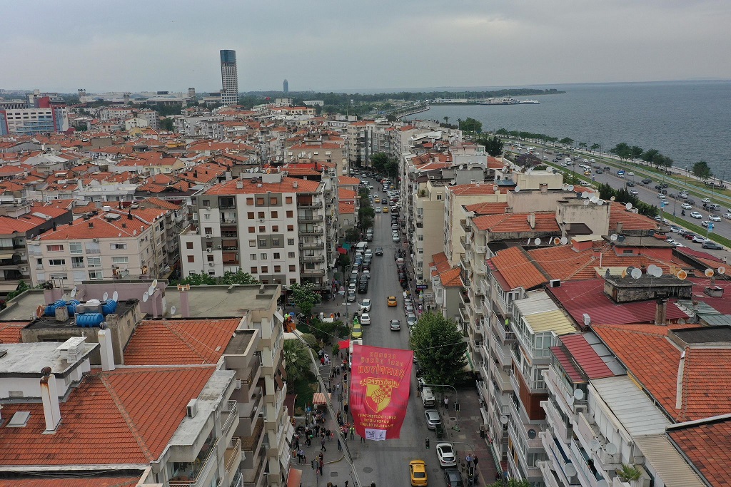 İzmirliler Süper Lig’e Yükselen Göztepe İçin Tek Yürek