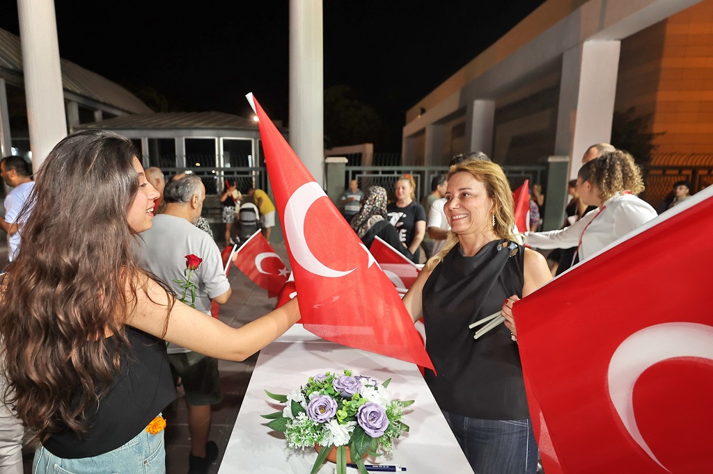 Konak Standında 9 Eylül Coşkusu