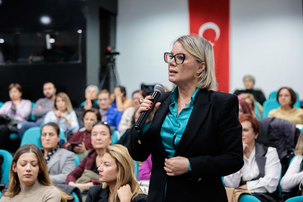 Konak’ta “6284-İzmir” Buluşması: Cins Kırıma Varan Bir Tabloyla Karşı Karşıyayız