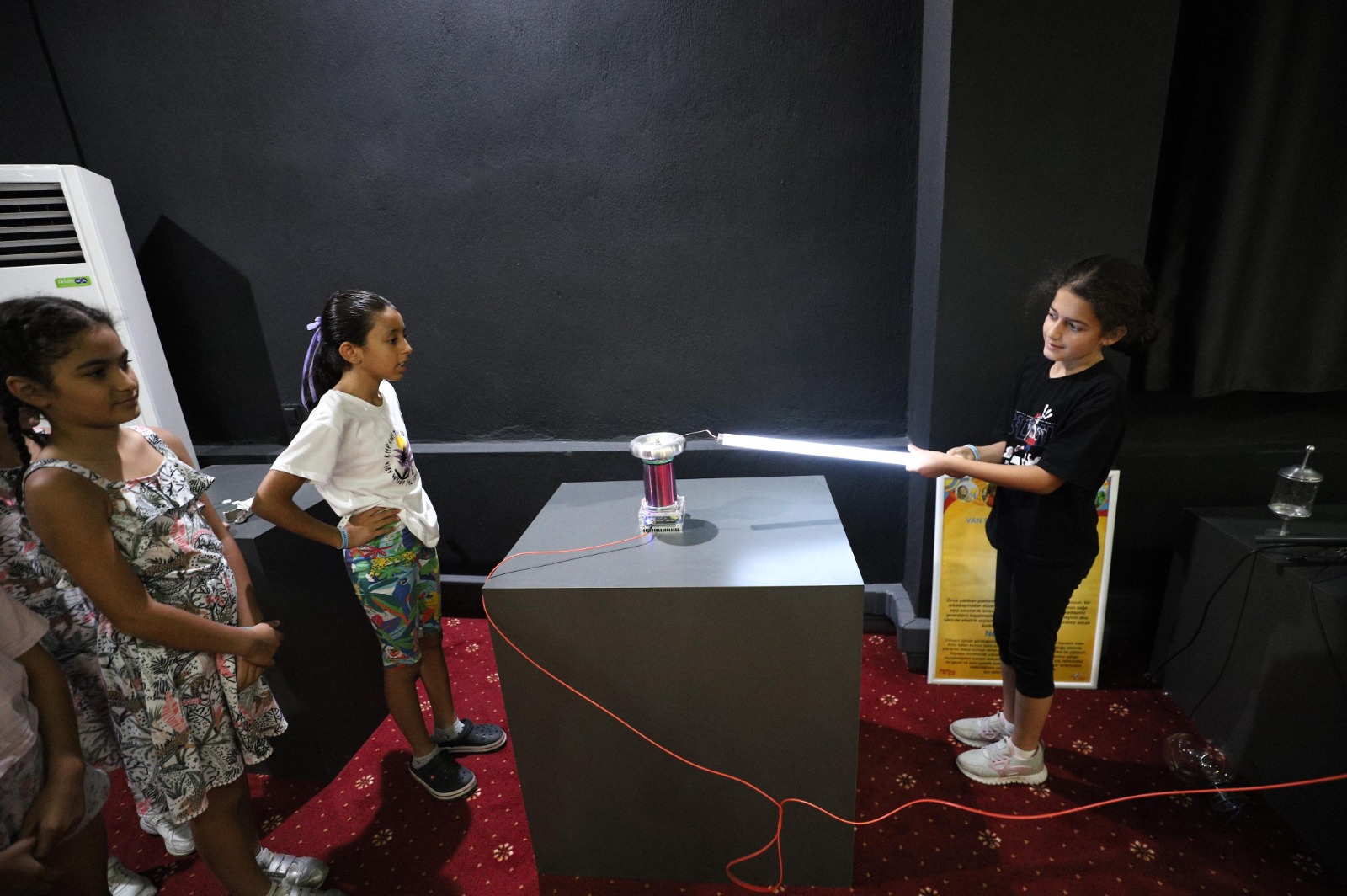 Minik Kaşifler Konak’ta Bilim Dolu Bir Yaz Geçirecek